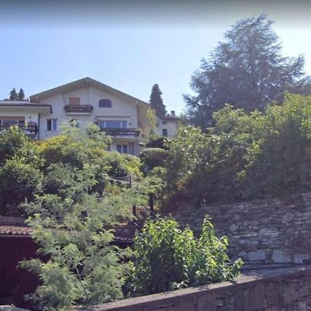 La Finestra Sul Lago - In Villa Con Vista E Posto Auto Coperto Stresa Luaran gambar