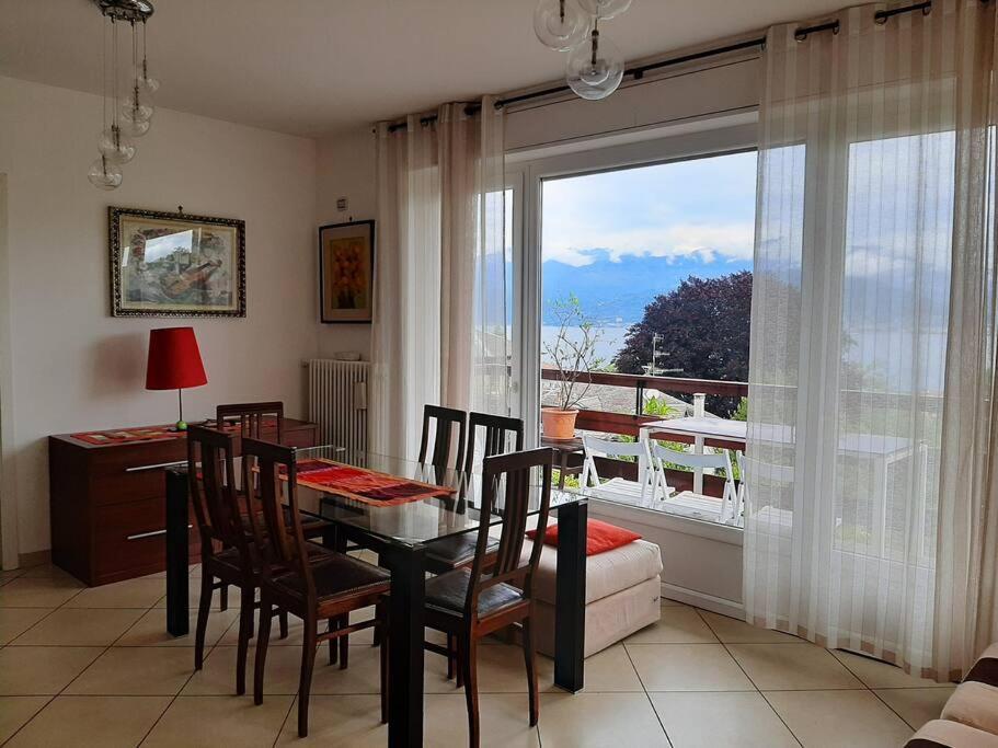 La Finestra Sul Lago - In Villa Con Vista E Posto Auto Coperto Stresa Luaran gambar